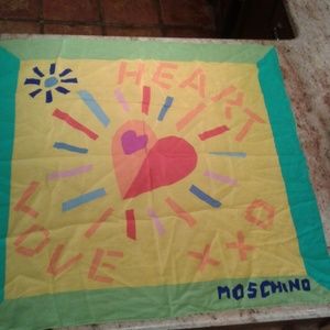 Moschino shawl/scarf